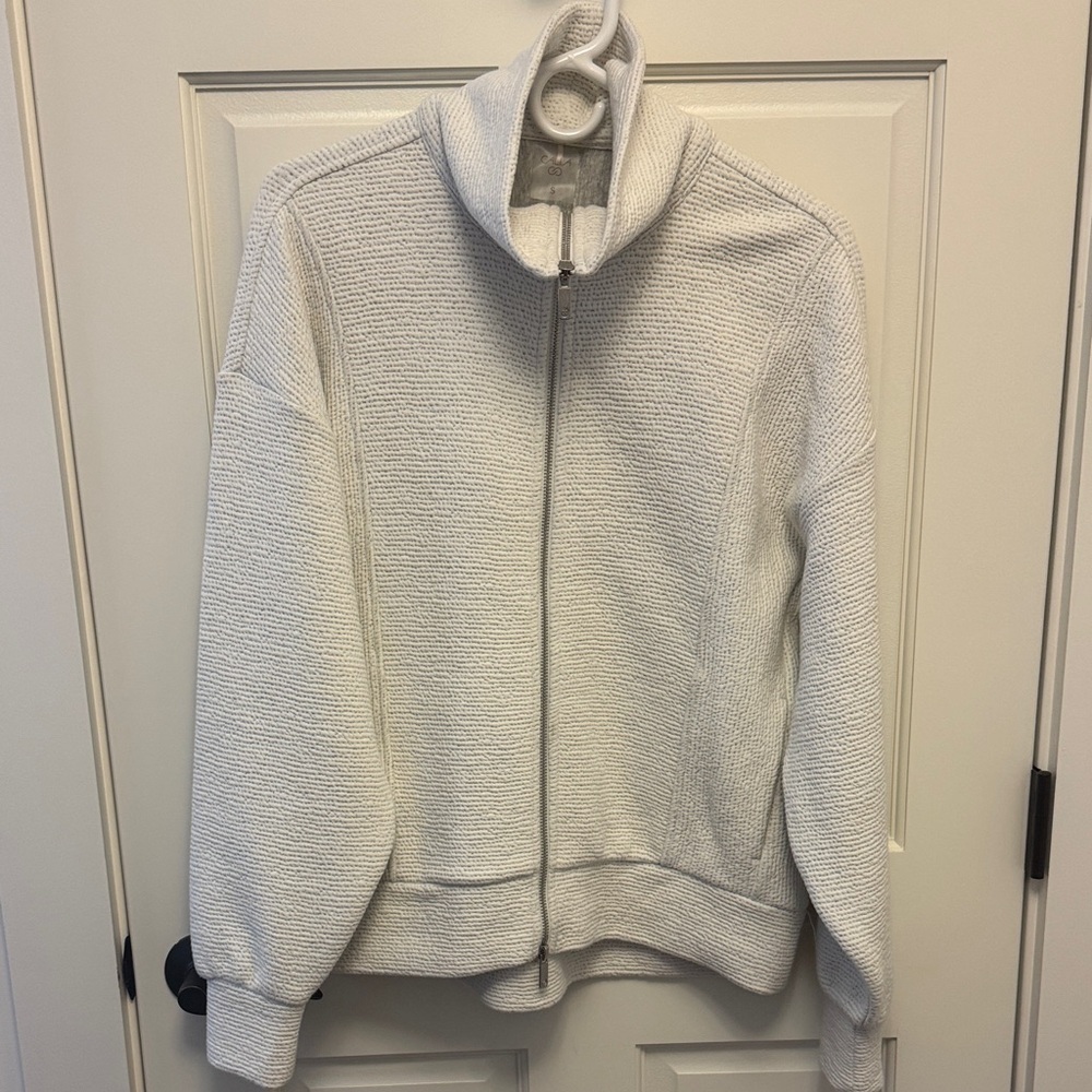 CALIA by Carrie Underwood White Textured Bomber Jacket